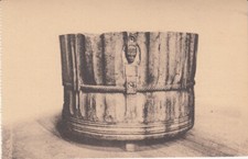 Carte postale ancienne PYRENEES-ORIENTALES PERPIGNAN cuve baptismale cathédrale