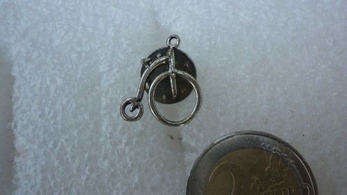 Pins velocipede - pins,
