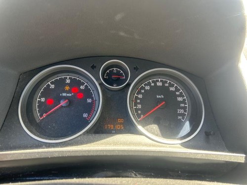 Calculateur moteur opel zafira - calculateur,