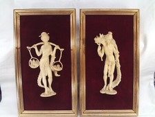 Paire de figurines statuettes japonaises sur cadre  H: 19 cm en résine  (CX56)