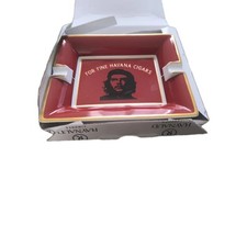 Très Rare Cendrier rouge "CHE ELIE BLEU"en porcelaine de Limoges Raynaud