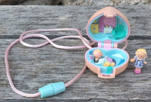 Medaillon polly pocket baby - polly,