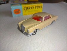 Corgi Toys Mercedes 220 SE Coupe ref 230
