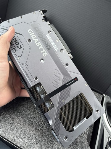 Gigabyte radeon 9070 - 9070, xt