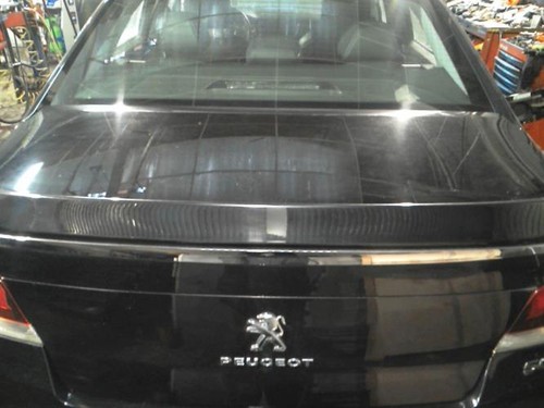 Malle hayon arriere peugeot - malle/hayon,