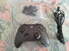 Manette sans Fil Xbox One controller et Câble + 10 sticks de rechange - Noir