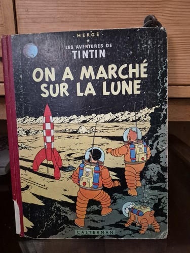 Hergé tintin marché sur - tintin, on