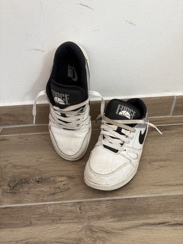 Nike baskets sport homme blanc