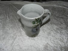 Ancien pichet en céramique de