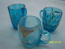 Lot de 3 anciens verres émaillés. Couleur bleue. Réf 3