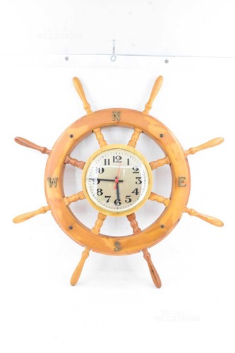 Horloge forme gouvernail - de,