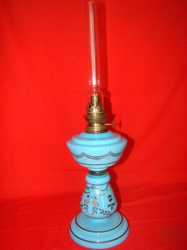 Lampe pétrole opaline - pétrole, en