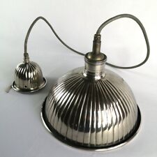 Lustre industriel vintage en nickel argenté. Suspension d'atelier