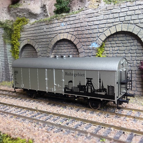 Wagon couvert pour