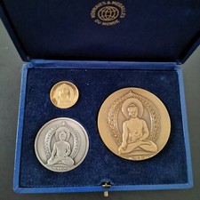 COFFRET 3 MEDAILLES OR 7.5g