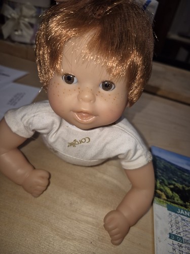 Poupée corolle calin - poupée,