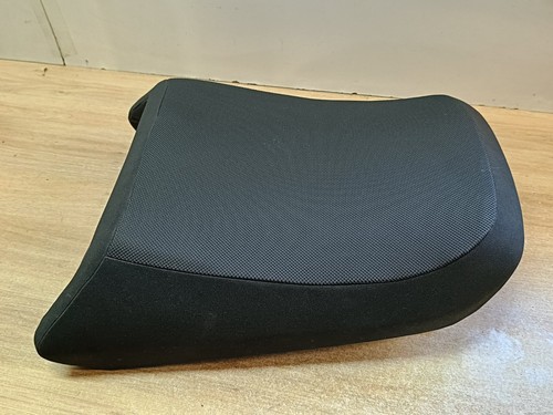 Une selle siege origine moto - une,