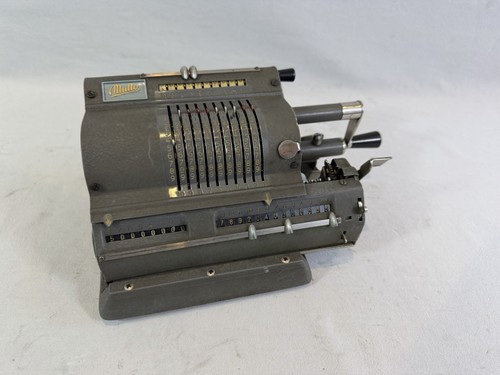 Ancienne machine calculer - machine,