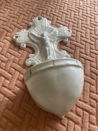 Ancien bénitier porcelaine - ancien,