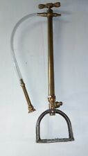 Ancienne pompe laiton etrier fonte pulverisateur manuel