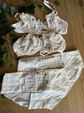 Lot 4 Lingerie Hechter ? Beige Carreaux ? Taille 38/90B