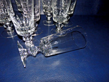 9 VERRES FLUTES A CHAMPAGNE