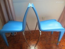 2 chaises louis 20 philippe Starck