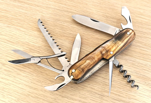 Victorinox swiss army knife - army,