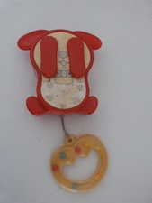 jouet musical et mécanique TOMY 1980 peek a boo lapin