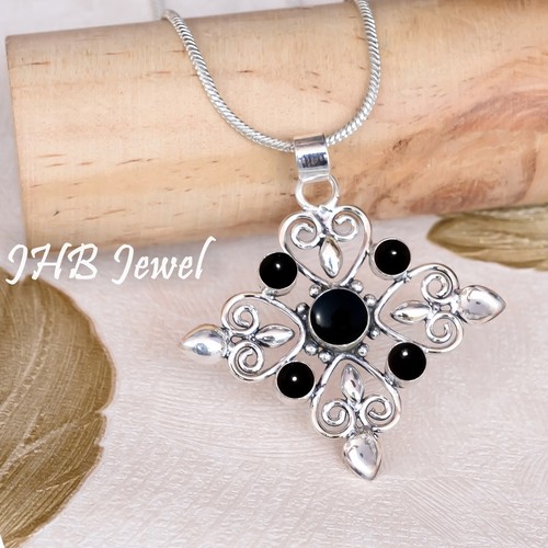 Pendentif souvenir religieux