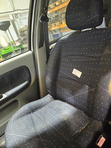 Siege avant droit - renault, clio