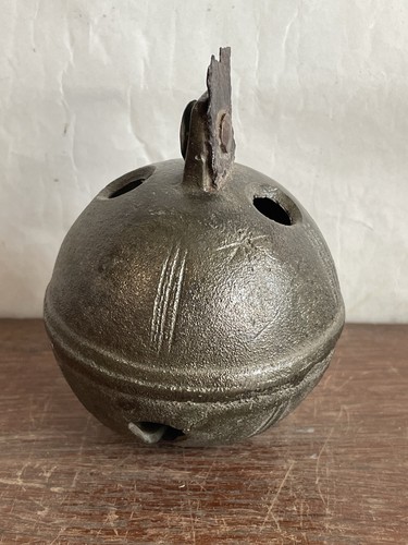 Important grelot bronze - bronze, 18eme