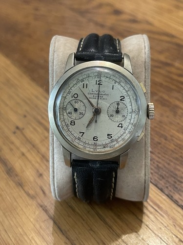Ancienne montre chronographe - ancienne,