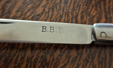 ancien et rare couteau pliant belle facture de chez BOUCHERAS & CHAMARET  Thiers