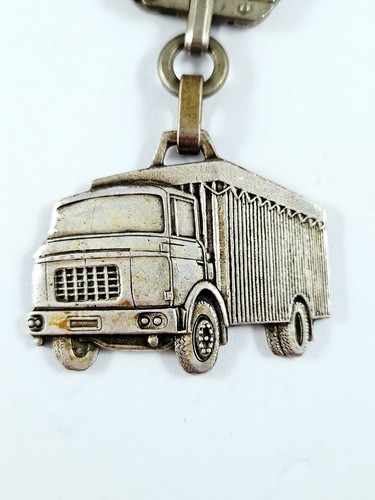 Porte cles augis camion - porte-cles,