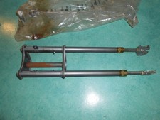 Fourche gris foncé