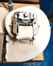 Moteur de ventilation de sechage lave vaisselle Smeg 795211102  carter et helice