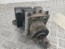 Bloc ABS (freins anti-blocage)