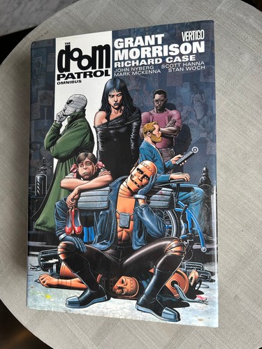 Doom patrol omnibus hard cover - doom,