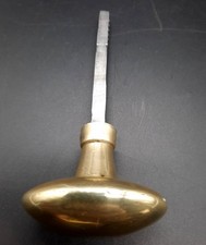 Ancienne poignée de porte en laiton , serrure clenche heurtoir 