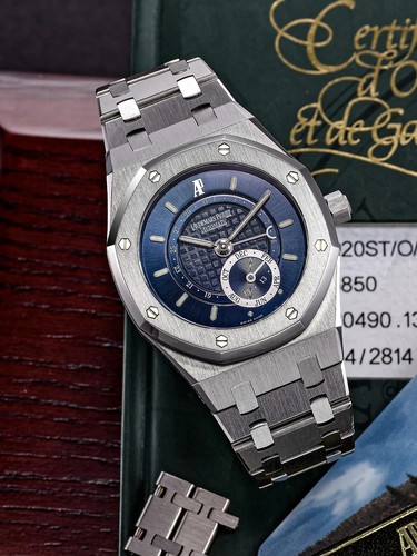 Audemars piguet royal oak - piguet,