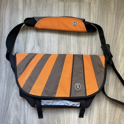 Crumpler the barney rustle - crumpler,