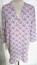 HAUT IMPRIMEE CHRISTY TAILLE 2 OU 42/44 NEUF