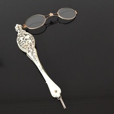 Binocles FACE A MAIN Nacre