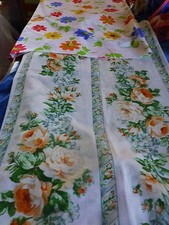 lot 2housses neuves a fleurs,,coussin rectangulaire 79x52cm 