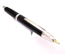 MYTHIQUE STYLO PLUME DE LA MARQUE PILOT MODELE CAPLESS NOIR TAILLE PLUME B P302
