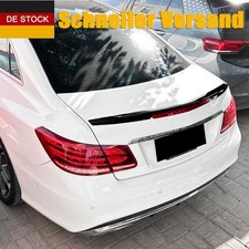 Becquet de coffre Noir