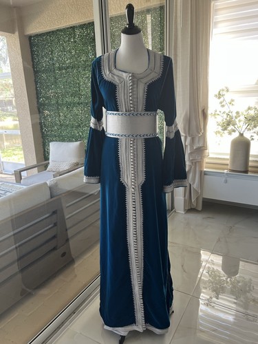 Silk velvet moroccan kaftan