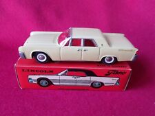 TEKNO - Lincoln Continental 1/43em  Ref 829 (vendue en l'état)