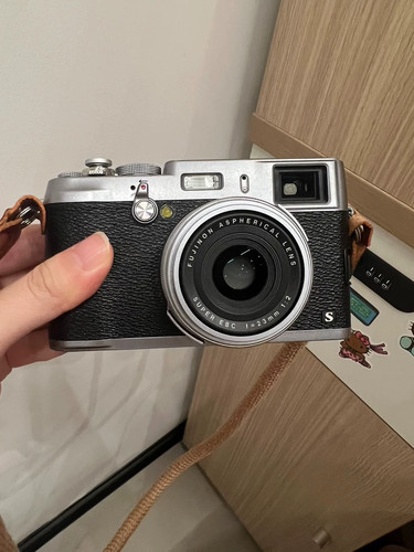 Fujifilm x100s 3mp compact - x100s,